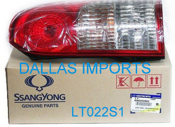 LT022S1 - LANTERNA TRASEIRA LD SSANGYONG ACTYON SPORT PICAPE