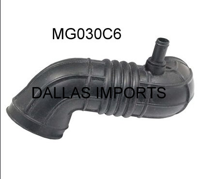 MG030C6 - MANGUEIRA DA CAIXA DO FILTRO DE AR(SAIDA CURTA)  SHINERAY T20, T22, A9, A7