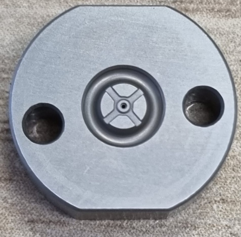 VC6230i2 - 2950406230  - VALVULA DE CONTROLE/ VALVULA DO PORTA INJETOR COMMON RAIL L200/L-200 TRITON 3.2